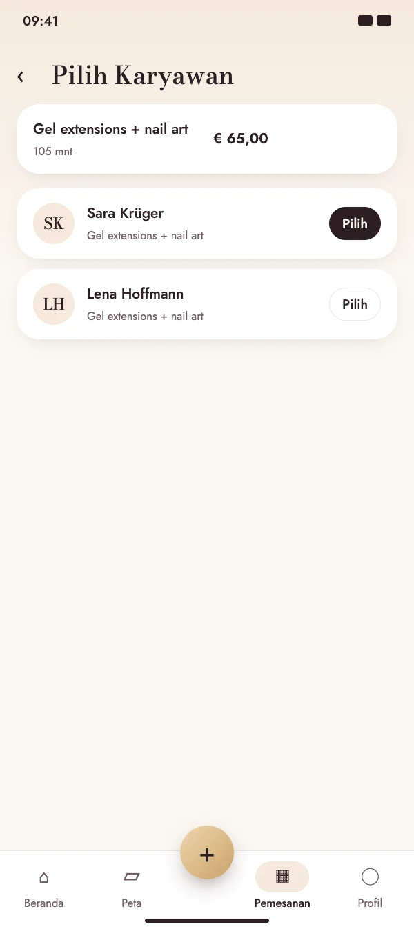 Klien memilih dengan siapa mereka booking